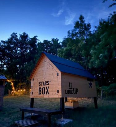 Levice Other | StarsBox la Duchessa