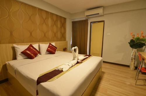 Minburi Hotel | Station 203 Hotel