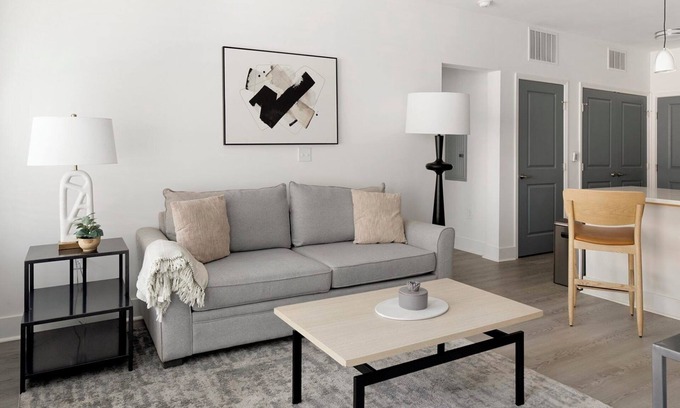 Crestwood South Apartment | Station 2BD 2 - Two Bedroom Apartment, Sleeps 4