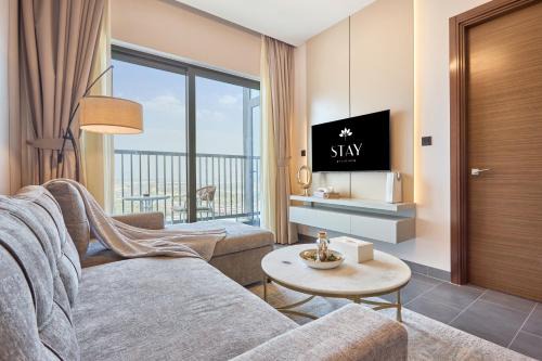 Nad Al Sheba Apartment | STAY BY LATINEM Luxury 1BR Holiday Home CB 1615 Near Downtown