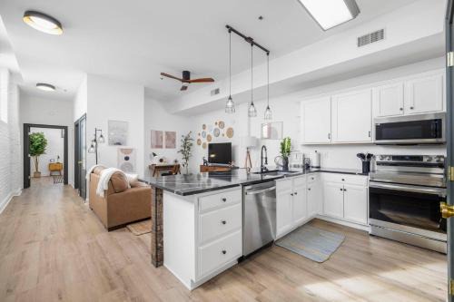 Johnson City Apartment | Stay in heart of Johnson City * Urban Loft *