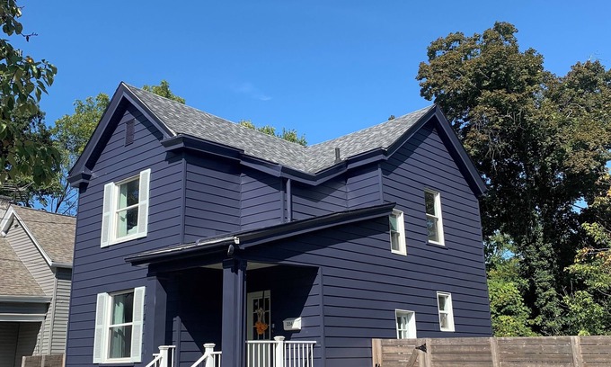 Oakley House | Stay in the heart of Oakley