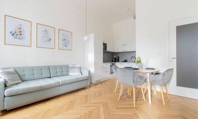 Zizkov Apartment | Stay Inn | Elegant 1 bedroom apt near the centre