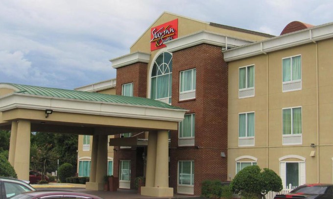 Montgomery Hotel | Stay Inn & Suites Montgomery