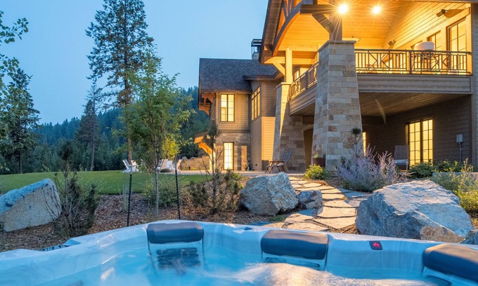 Whitefish House | Stay Montana | Lion Mountain Luxury Escape