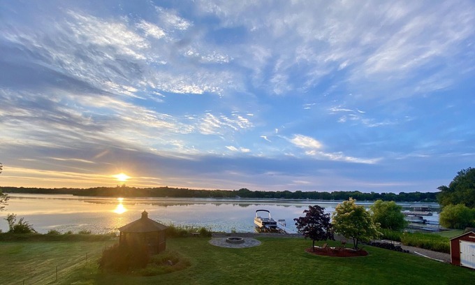 Isanti Cabin | Stay on our pristine lake - bring your boat or let us take you out on ours!