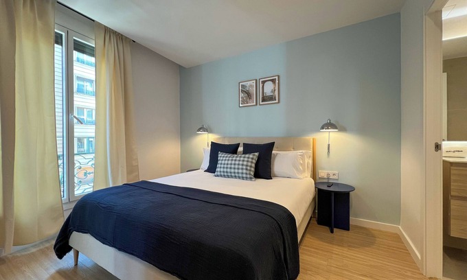 El Putget i Farro Apartment | Stay U-nique Apartments Balmes II