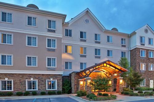 Columbus Hotel | Staybridge Suites Columbus - Fort Benning by IHG