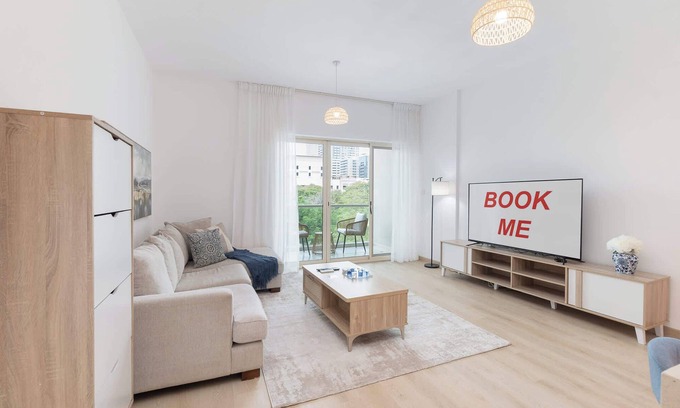 The Greens Apartment | StayShort - The Greens for 2 in an Amazing Location!