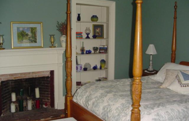Candia Bed & Breakfast | Stephen Clay Homestead Bed and Breakfast