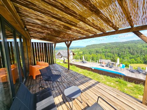 Solina House | Stodoły w Bieszczadzie domy z basenem i widokiem na góry