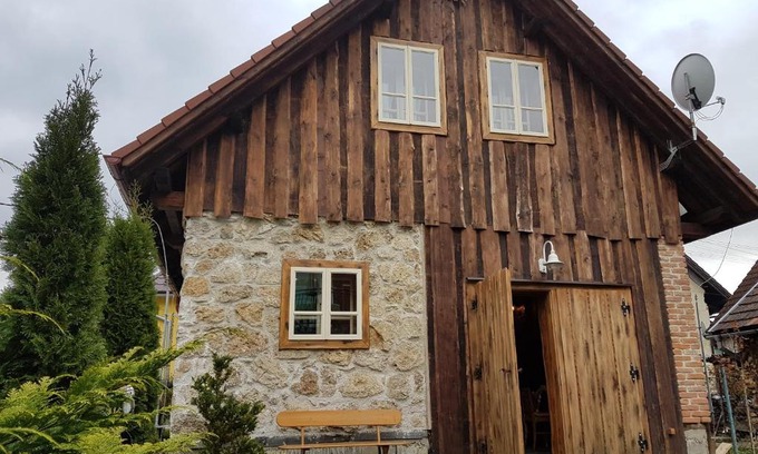 Lucky Cabin | Stodola Sonja