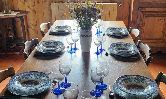 Saint-Pal-de-Chalencon House | Stone and wood house