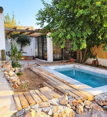 Milas Apartment | Stone House with Pool - Entire Floor