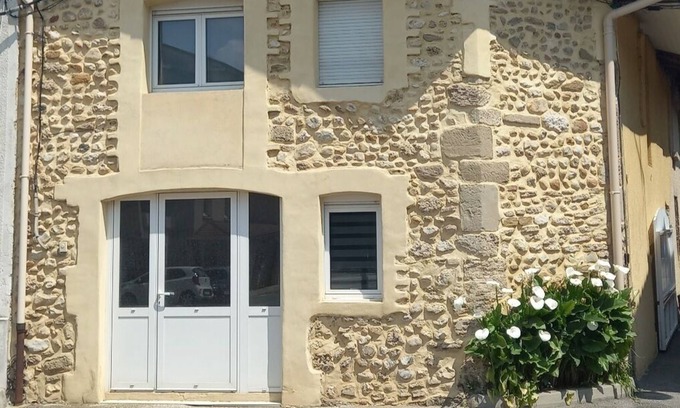 Montelier House | Stone village house. Atypical and cosy duplex. Between Valence and Vercors.