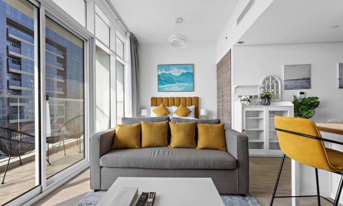 Dubai Marina Apartment | StoneTree - Studio One Studio - Prime Location