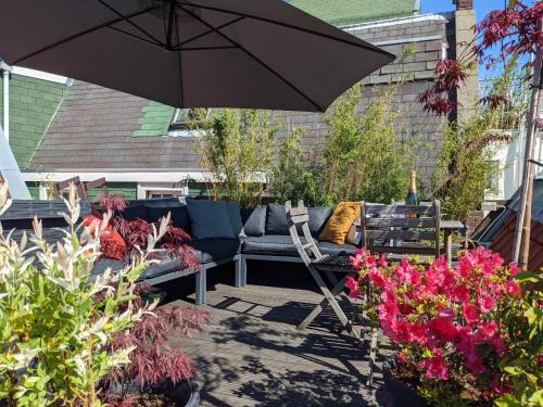 Burgwallen Nieuwe Zijde Bed & Breakfast | StoreStay DamSquare