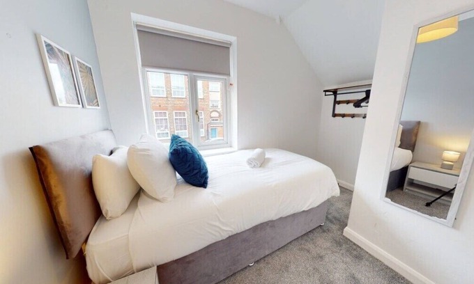 Hartlepool House | Stratford House Hartlepool Horizon Stays