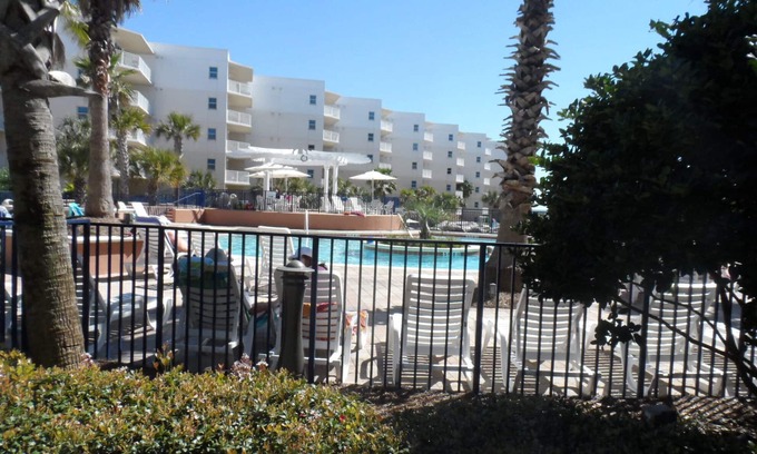 Fort Walton Beach Condo | Stroll to Okaloosa Island Beach at our beachfront condo