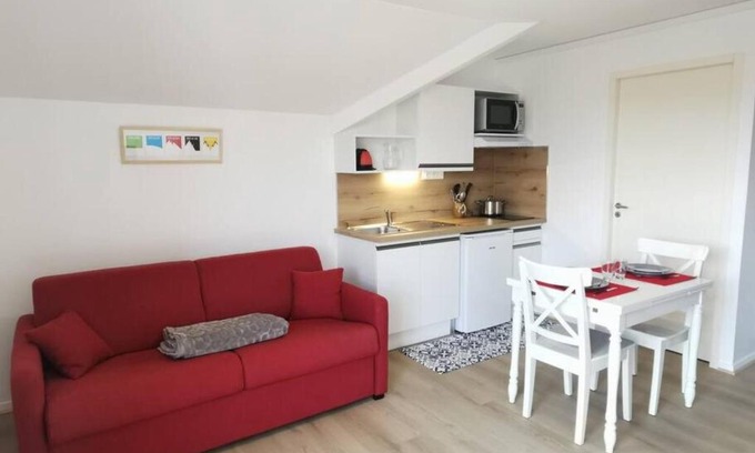 La Feclaz Apartment | Studio 2 pers avec accès piscine et sauna