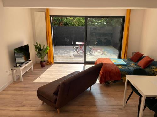 Plein Sud Apartment | studio 2 RDC henriville