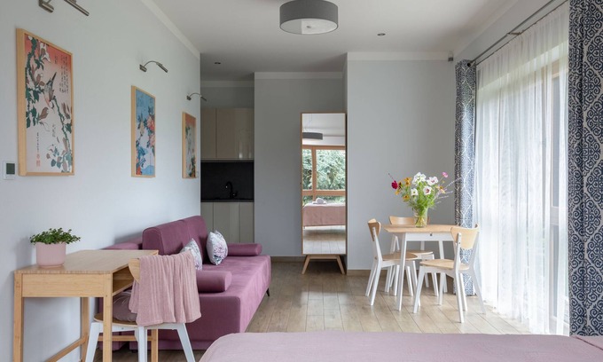 Skawina Apartment | Studio 5 "AUX GRANDS CHÊNES" near Krakow for relaxing and sightseeing