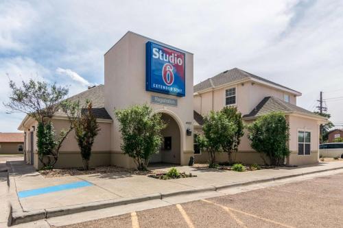 Lubbock Hotel | Studio 6-Lubbock, TX - Medical Center