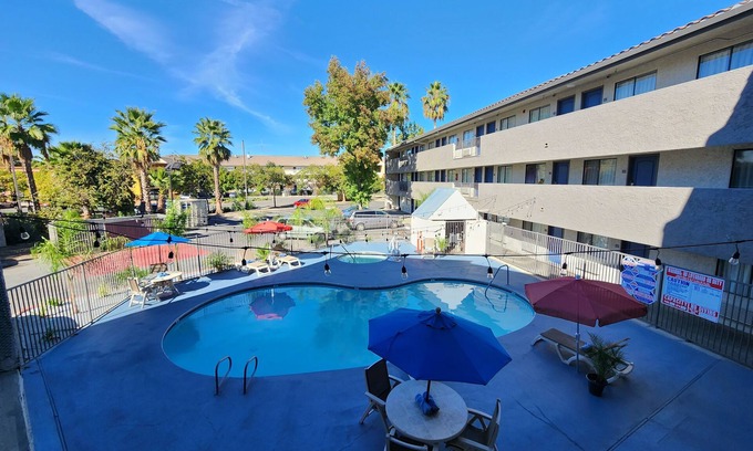South Natomas Hotel | Studio 6 Sacramento, CA - Natomas & SMF Airport