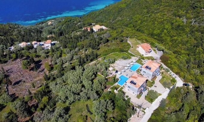 Lefkada Apartment | Studio Apartment '4' with Sea View, Wi-Fi and Air Conditioning
