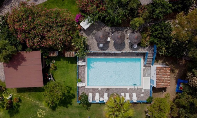 Teulada Apartment | Studio Apartment 'Agricosta Del Sud Studio2 - 4p' with Shared Pool and Shared Garden