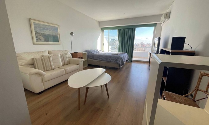 Buenos Aires Central Business District Apartment | Studio Apartment Panoramic View of BSAS Above 9 de Julio Avenue