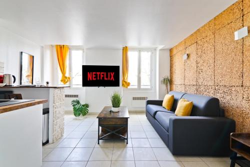 Jardin des plantes Apartment | Studio Apartment Quartier Austerlitz Free Netflix