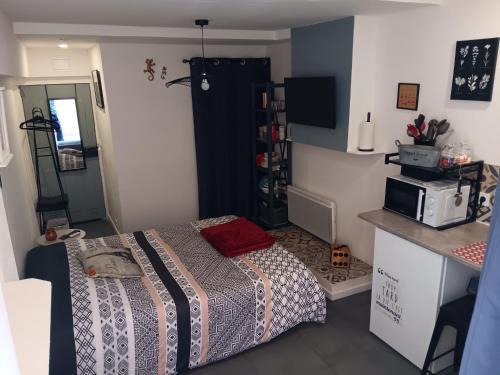 Signes Bed & Breakfast | Studio avec salle d'eau, wc et coin cuisine