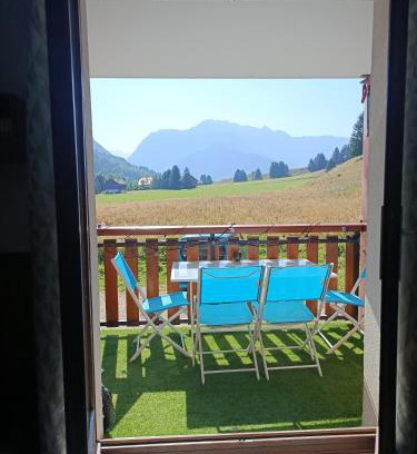 La Morte Apartment | Studio avec vue sur les montagnes à 2 minutes d'un lac