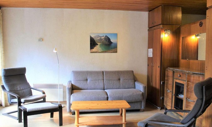 Les Claux Apartment | Studio cabine 6 couchages à Vars Les Claux, proche pistes et commerces - FR-1-330B-96