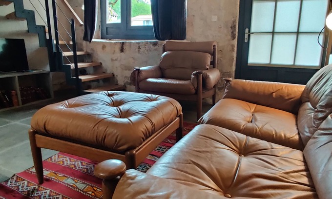 Soyaux House | Studio, chic, romantic in stone, wood and steel