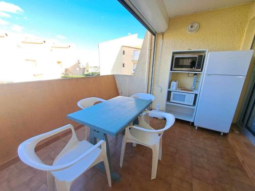 Marseillan Plage Apartment | Studio cosy 4 pers avec terrasse, parking sécurisé, proche commerces à Marseillan - FR-1-326-591