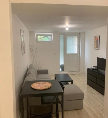 Les Mureaux Apartment | Studio cosy proche gare des Mureaux