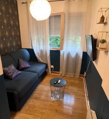 Saint-Vincent Apartment | Studio départ tardif proche gare et lycées