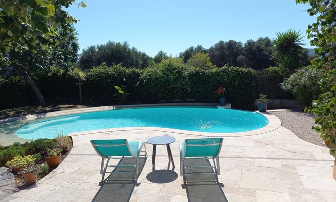 Le Cannet Apartment | Studio Dans Villa Avec Piscine à 10min des Plages et de la Croisette