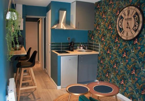 Sainte-Anne - Faubourg Noyon Apartment | Studio Eden Jacuzzi