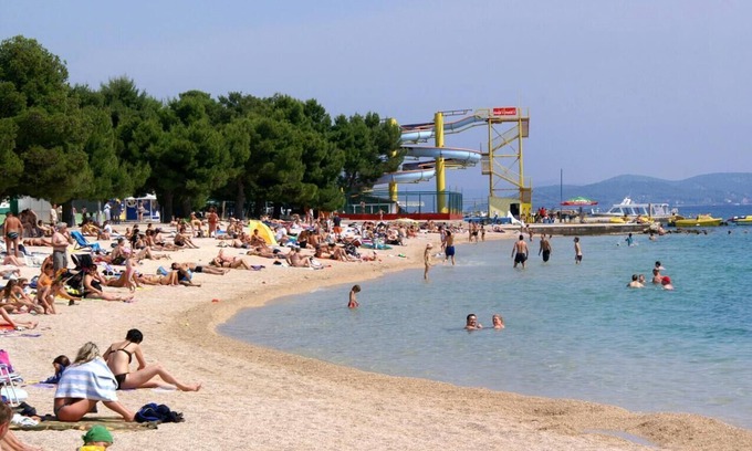 Tribunj Apartment | Studio flat near beach Tribunj, Vodice (AS-12070-b)