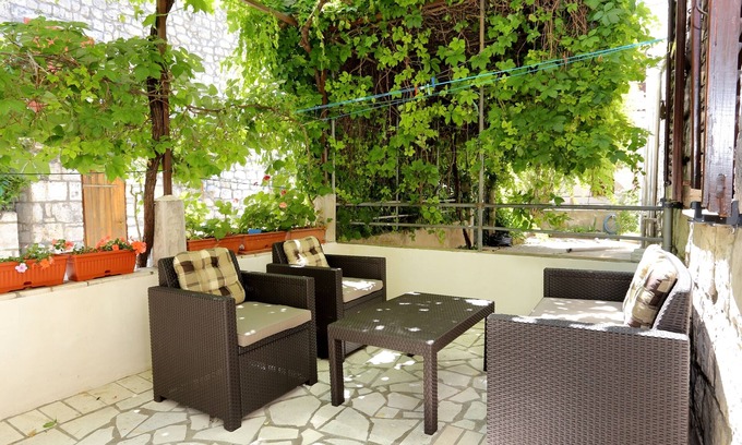 Trstenik Apartment | Studio flat near beach Trstenik, Pelješac (AS-4567-a)