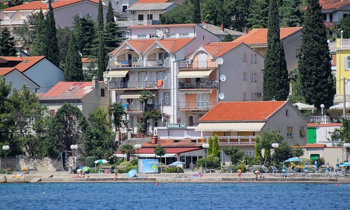 Selce Apartment | Studio flat near beach Selce, Crikvenica (AS-5206-a)
