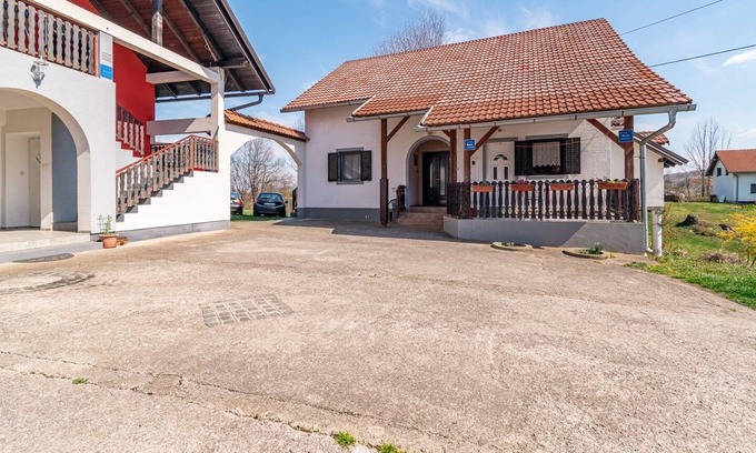 Seliste Dreznicko Apartment | Studio flat (pet friendly) Seliste Dreznicko, Plitvice (AS-20907-a)