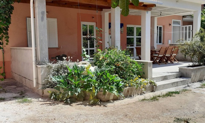 Zuljana Apartment | Studio flat with balcony Žuljana, Pelješac (AS-4576-a)