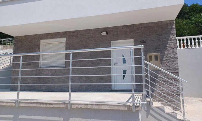 Bakarac Apartment | Studio flat with terrace Bakarac, Kraljevica (AS-21709-a)