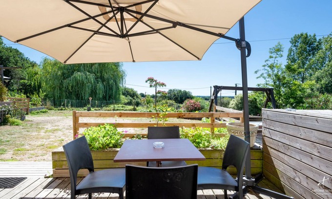 Vaire Apartment | Studio for 2, close to Les Sables d'Olonne