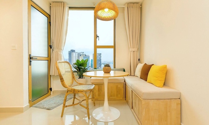 District 4 Apartment | STUDIO FREE FOOL&GYM CENTER NEAR 3MIN TO BUIVIEN