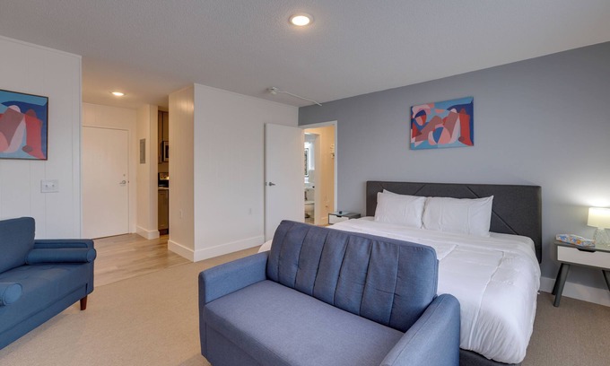 Gadsden Apartment | Studio in Gadsden ~ 10 Mi to the Coosa River!